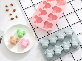 Molde silicona 4 Mickey y 4 Minnie 